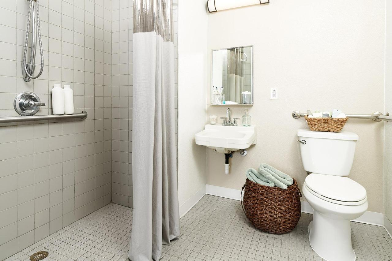 Intown Suites Extended Stay Houston Tx - Hobby Airport ภายนอก รูปภาพ