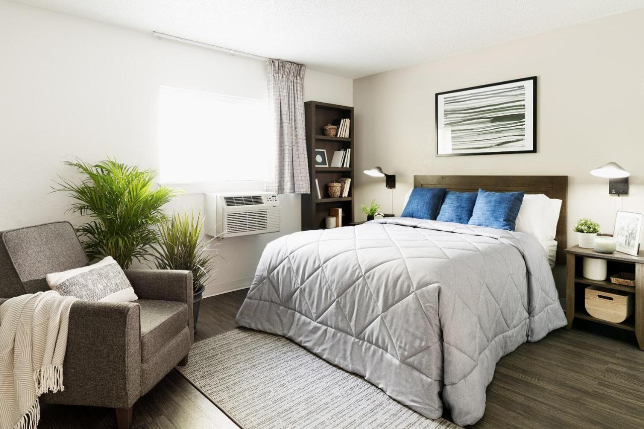 Intown Suites Extended Stay Houston Tx - Hobby Airport ภายนอก รูปภาพ