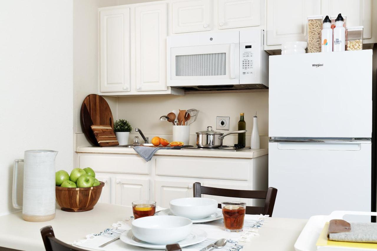 Intown Suites Extended Stay Houston Tx - Hobby Airport ภายนอก รูปภาพ