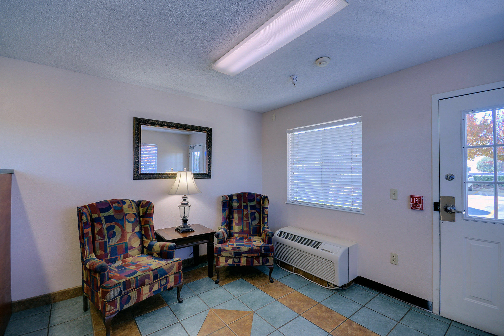Intown Suites Extended Stay Houston Tx - Hobby Airport ภายนอก รูปภาพ