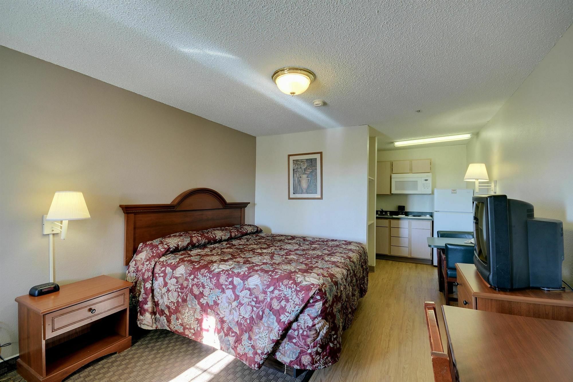 Intown Suites Extended Stay Houston Tx - Hobby Airport ภายนอก รูปภาพ